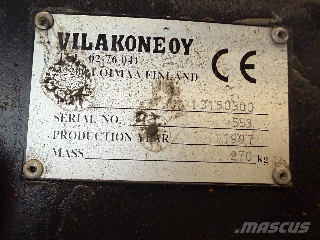 Vila Hiekoitin 컴팩트 트랙터 어태치먼트