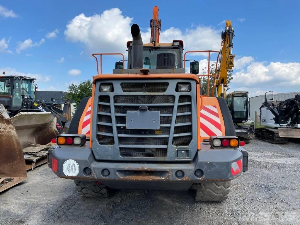 Doosan DL 420  휠로우더