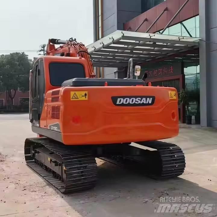 Doosan DX150LC-9C 대형 굴삭기 29톤 이상