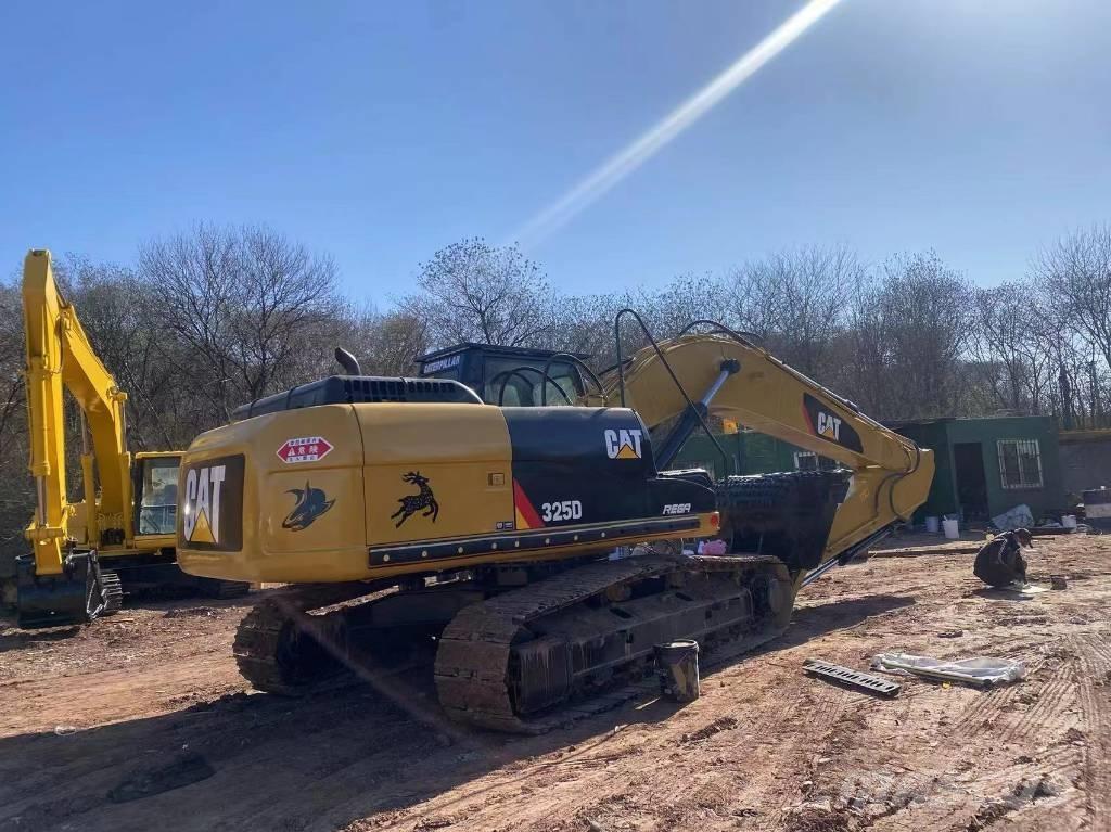 CAT 325D 대형 굴삭기 29톤 이상