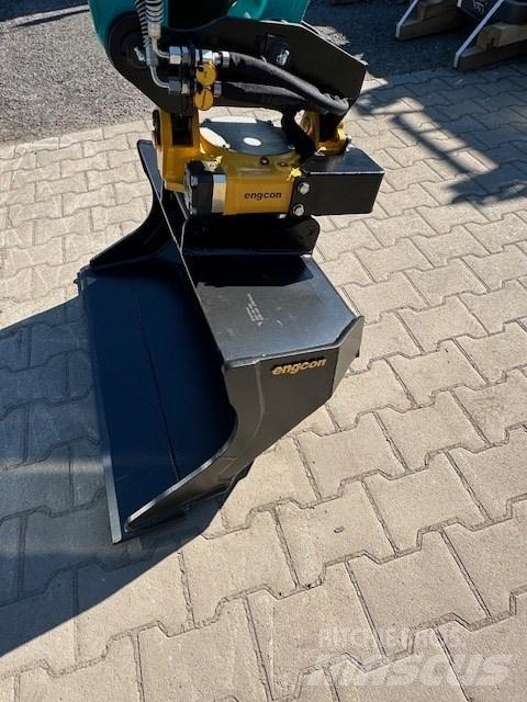 Kobelco SK 30 SR-6E 소형 굴삭기 7톤 미만