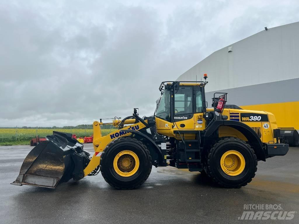 Komatsu WA 380-8E0  휠로우더