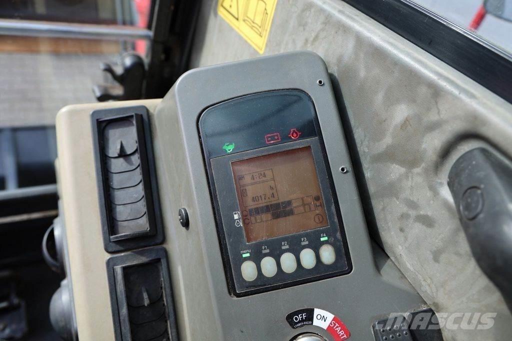 Yanmar SV100-2 중형굴삭기 7톤-28톤