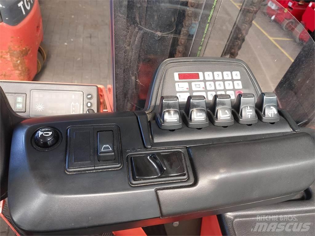 Toyota FRE270 4방향 리치트럭