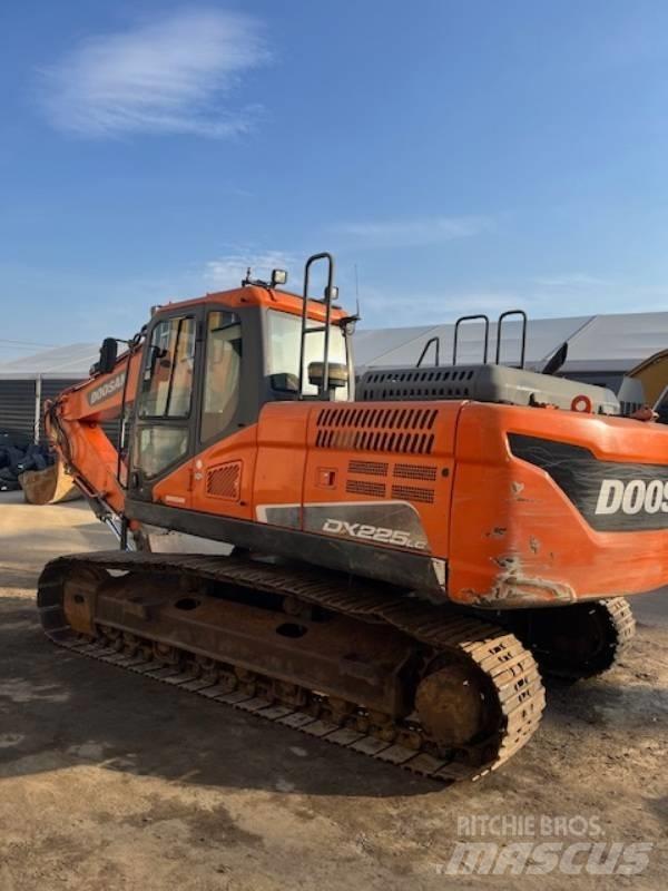 Doosan DX 225 LC-5 대형 굴삭기 29톤 이상