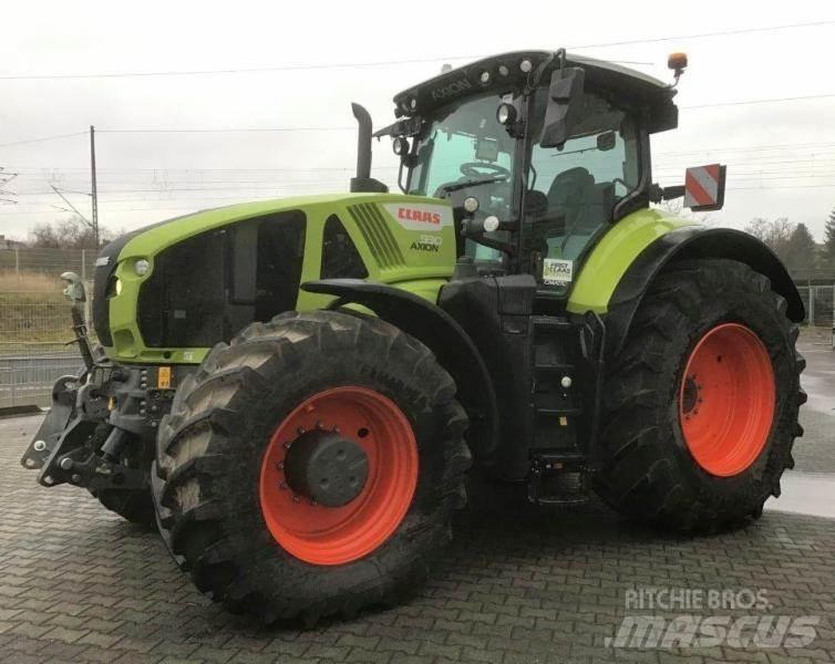 CLAAS AXION 930 트랙터