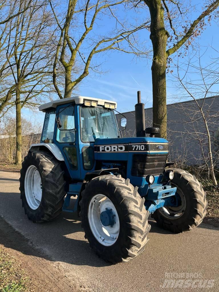 Ford 7710 II 트랙터