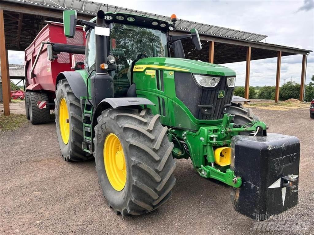John Deere 6R 250 트랙터