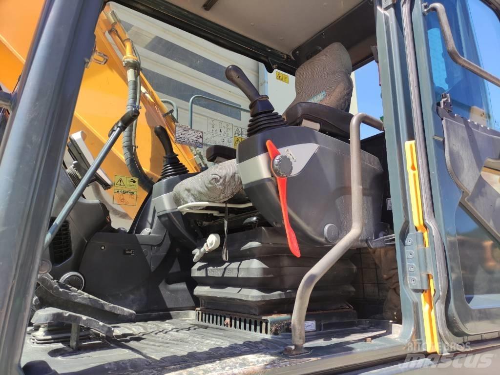 Hyundai HX 220 대형 굴삭기 29톤 이상