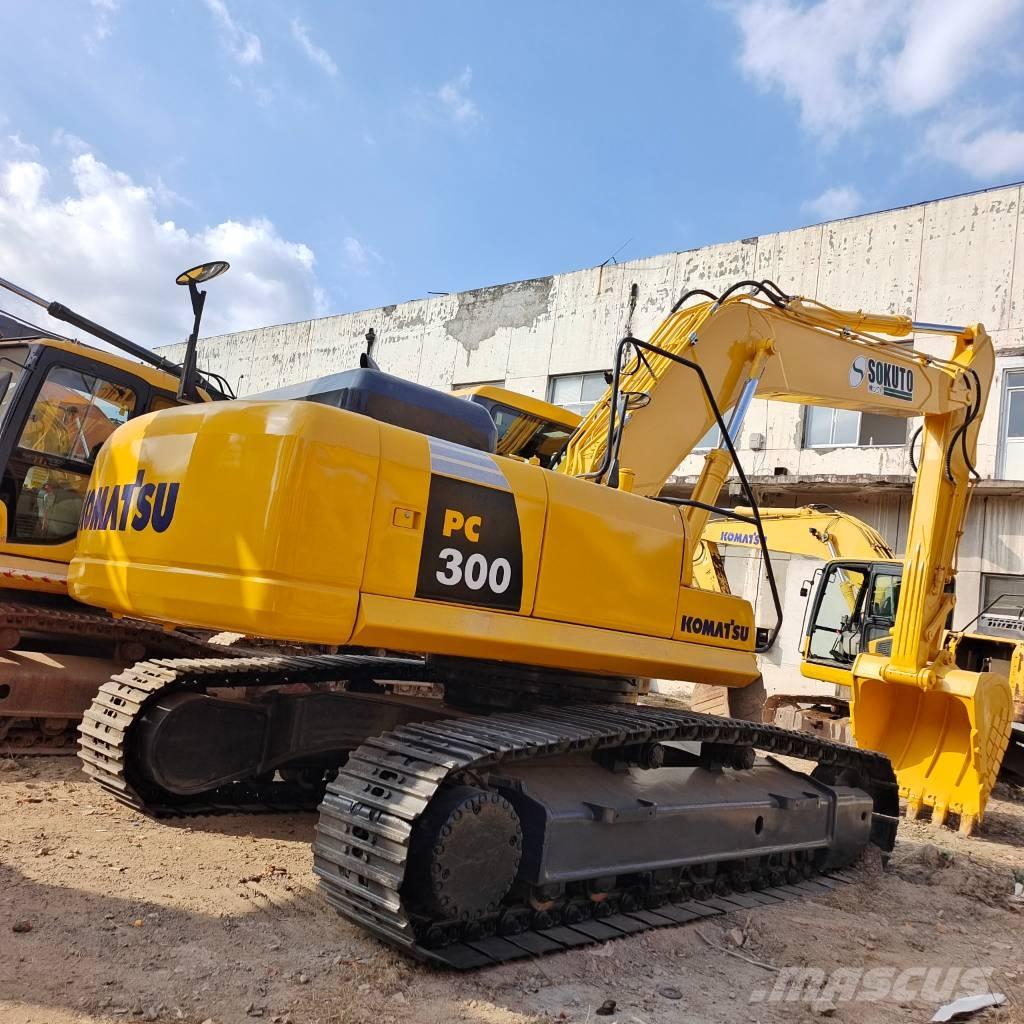 Komatsu PC 300-7 대형 굴삭기 29톤 이상