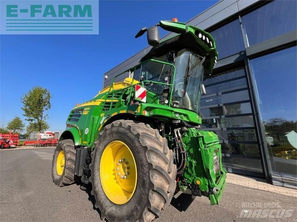 John Deere 8600 자동 초지기계
