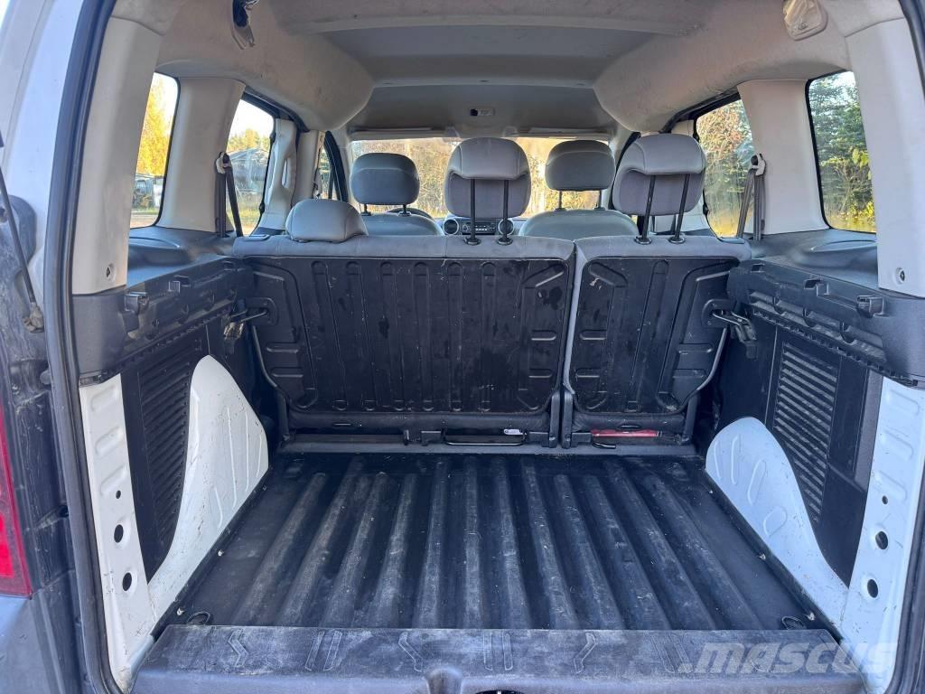 Citroën Berlingo 자동차