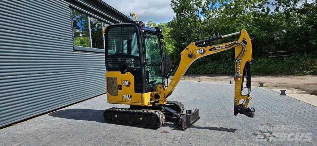 CAT 301.8 next gen 소형 굴삭기 7톤 미만