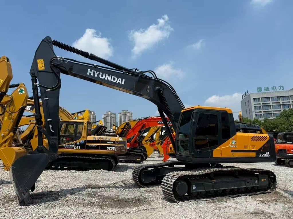 Hyundai 220HD 대형 굴삭기 29톤 이상