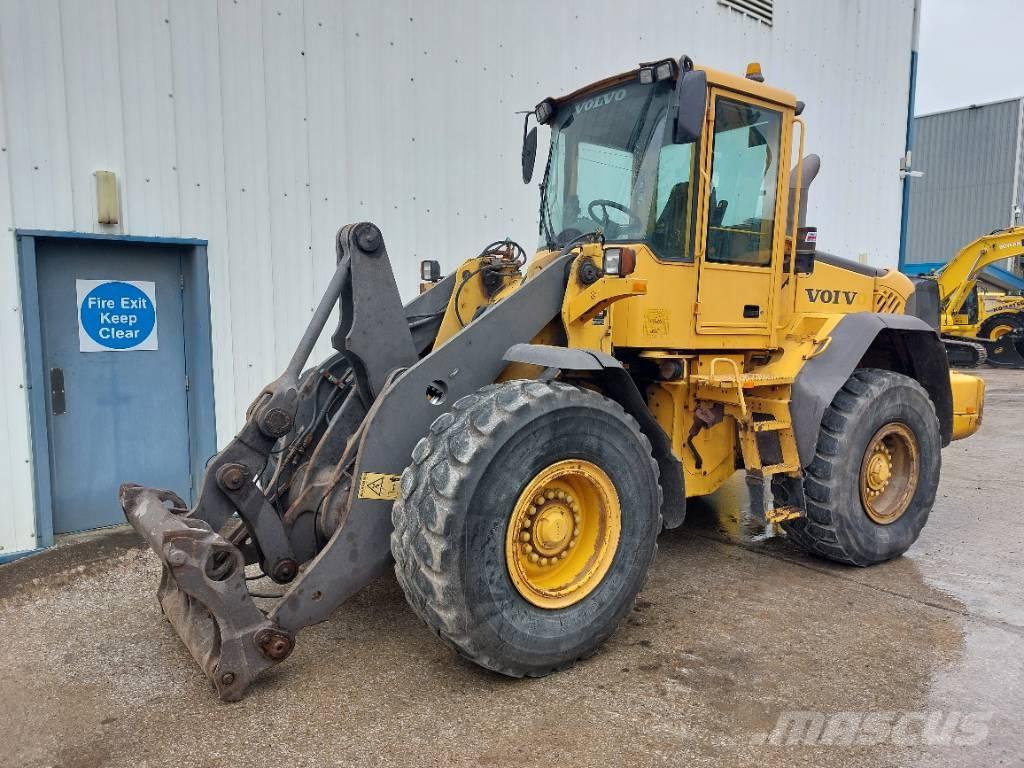 Volvo L90E  휠로우더