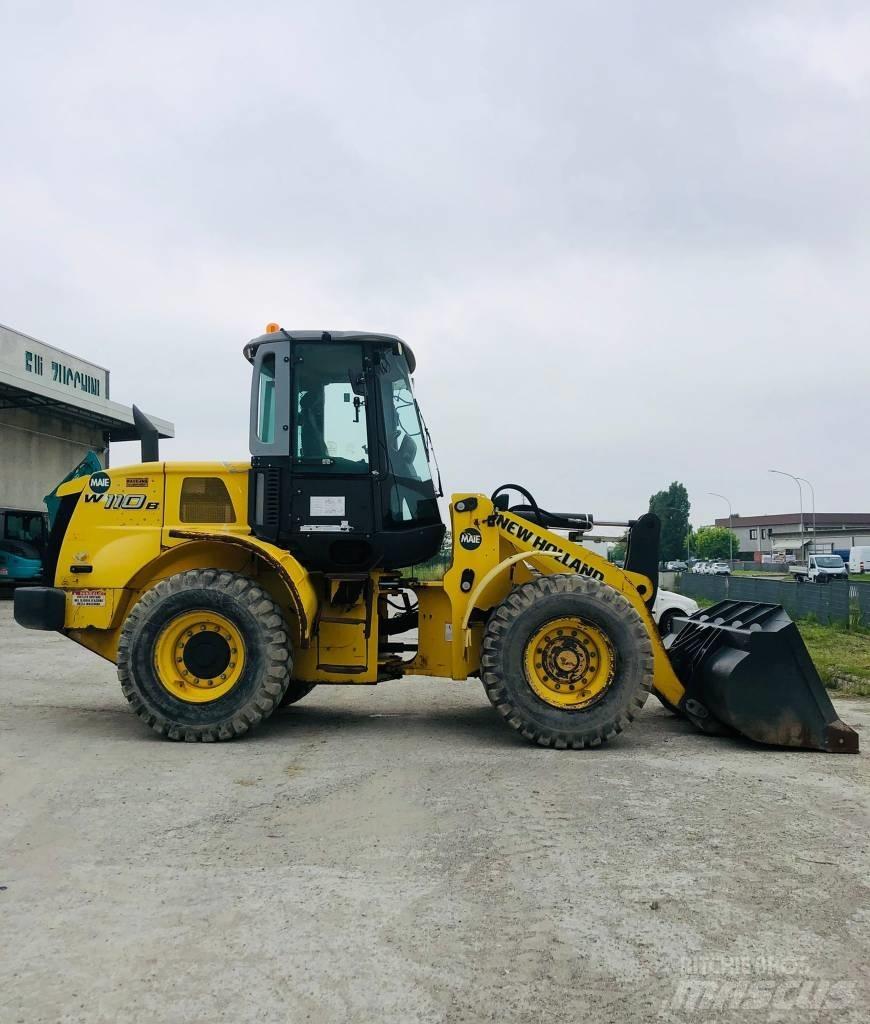 New Holland W 110 B  휠로우더