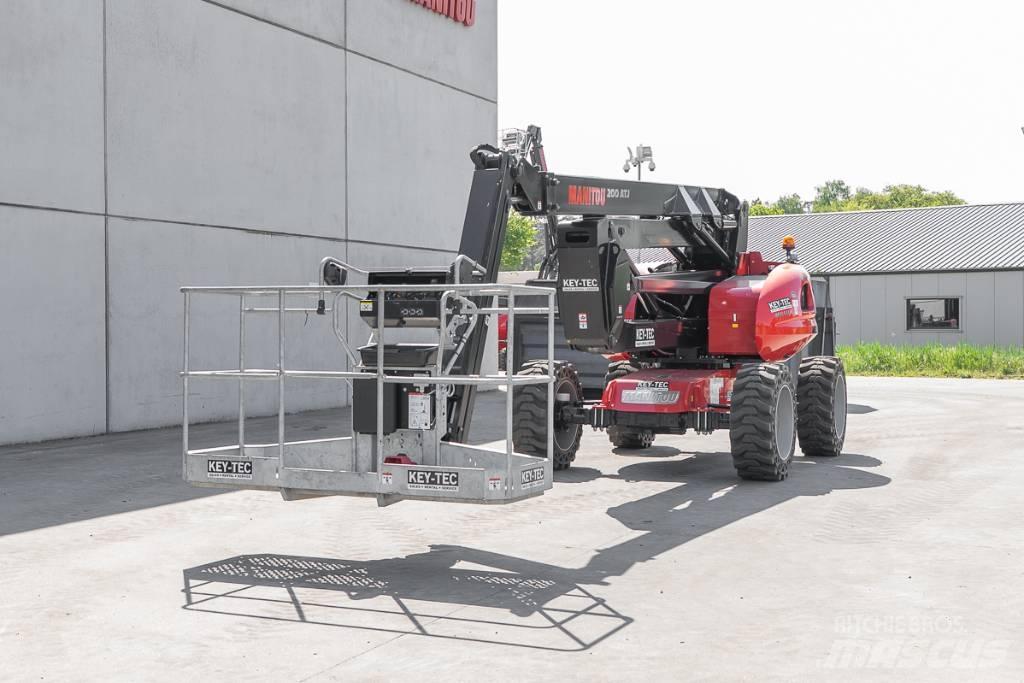 Manitou 200 ATJ 관절형 전동이동 리프트