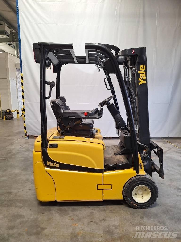 Yale ERP15VT SWB 전동 지게차