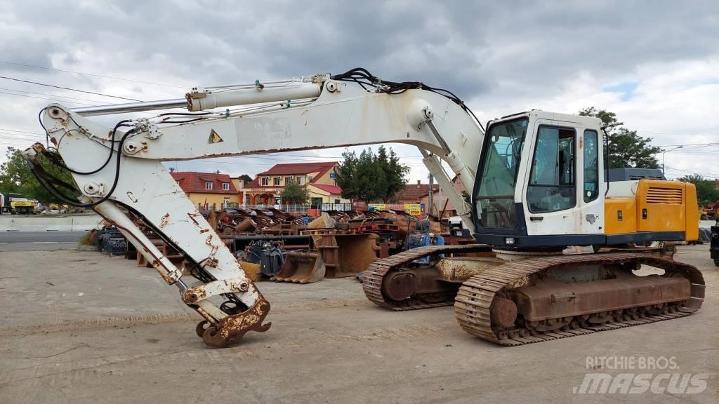 Liebherr 924 대형 굴삭기 29톤 이상
