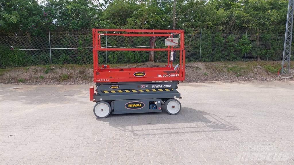 SkyJack SJIII4620 가위형 리프트