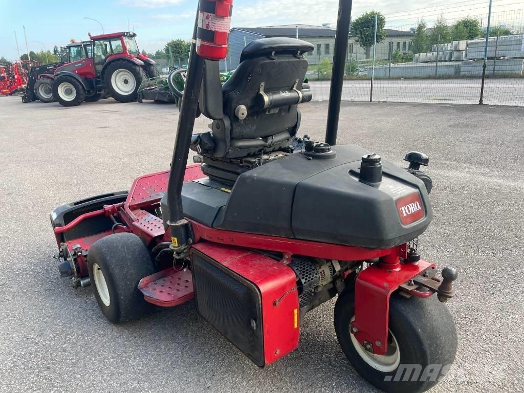 Toro GR3250 탑승형 잔디깎기