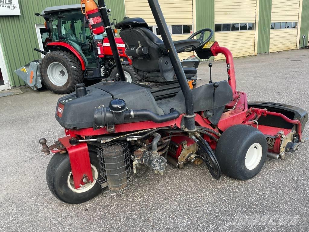 Toro GR3250 탑승형 잔디깎기