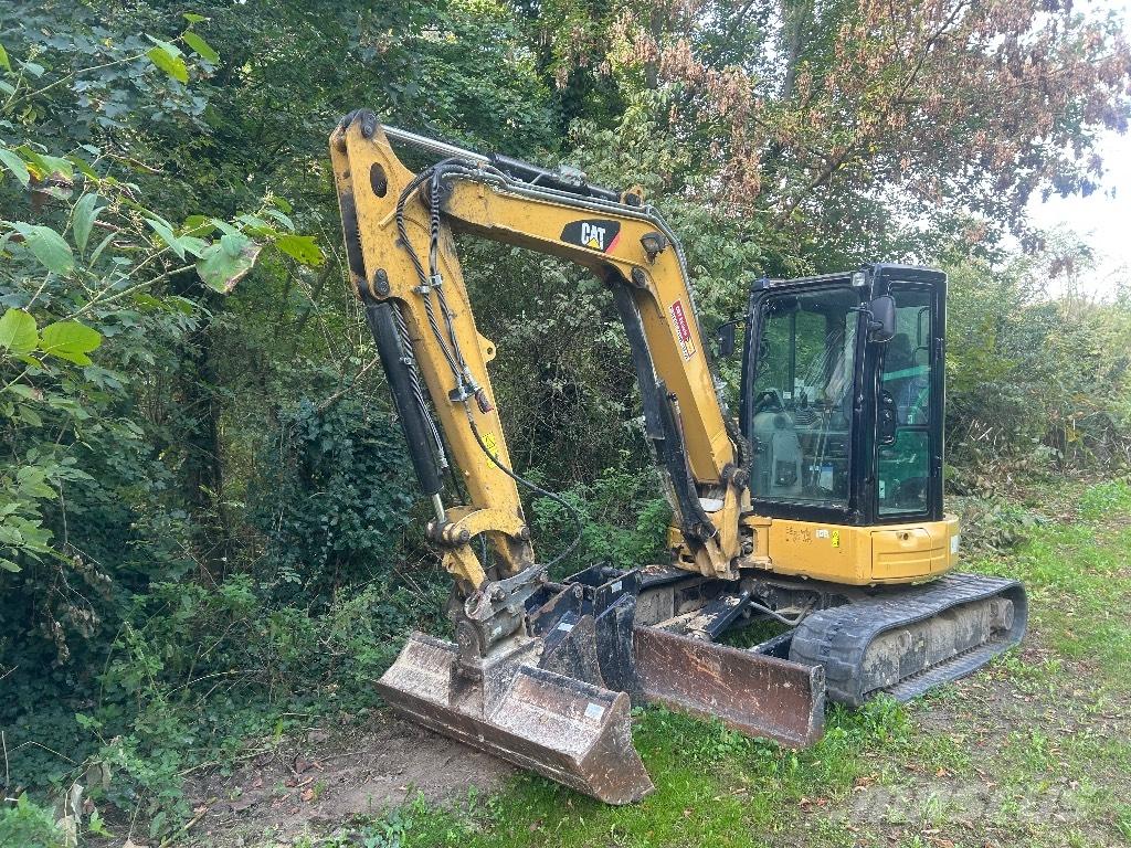 CAT 305 E2 CR 소형 굴삭기 7톤 미만