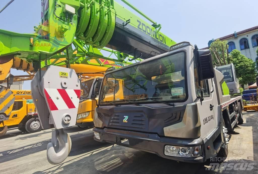 Zoomlion ztc 251v A/T 크레인