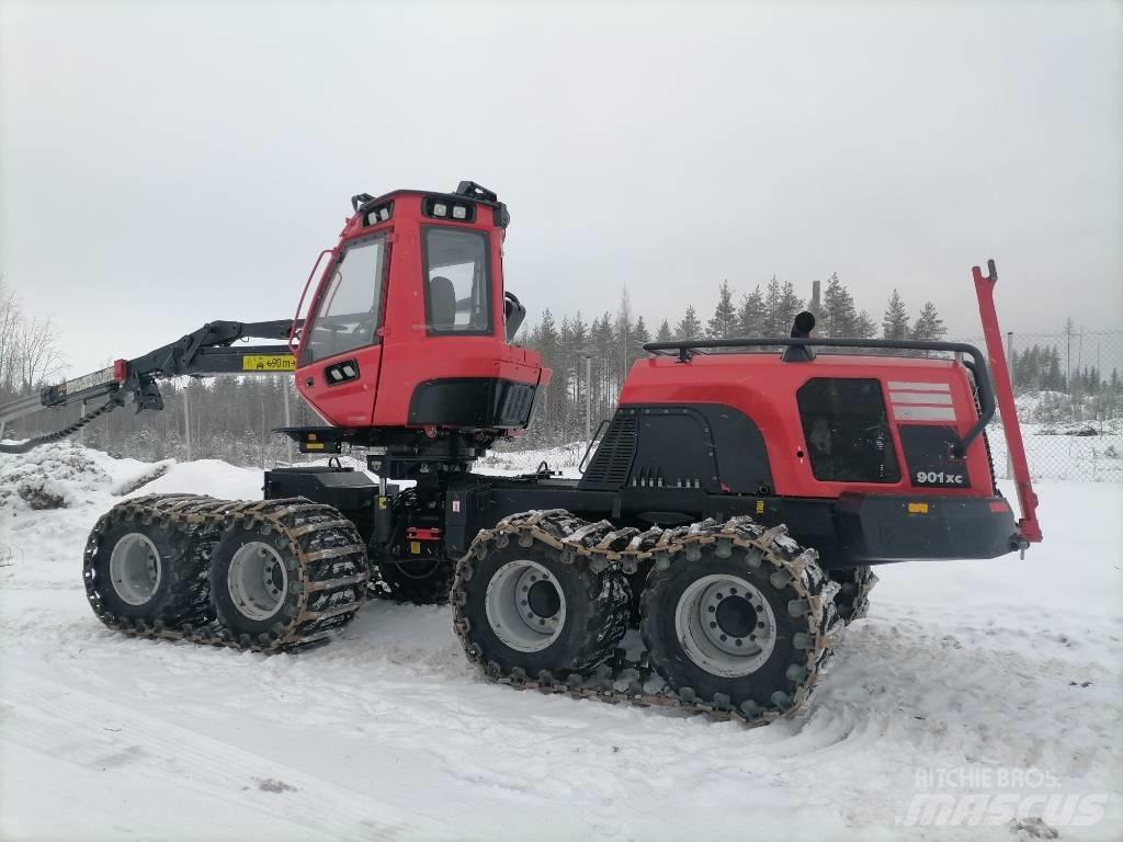 Komatsu 901XC 원목 하베스터