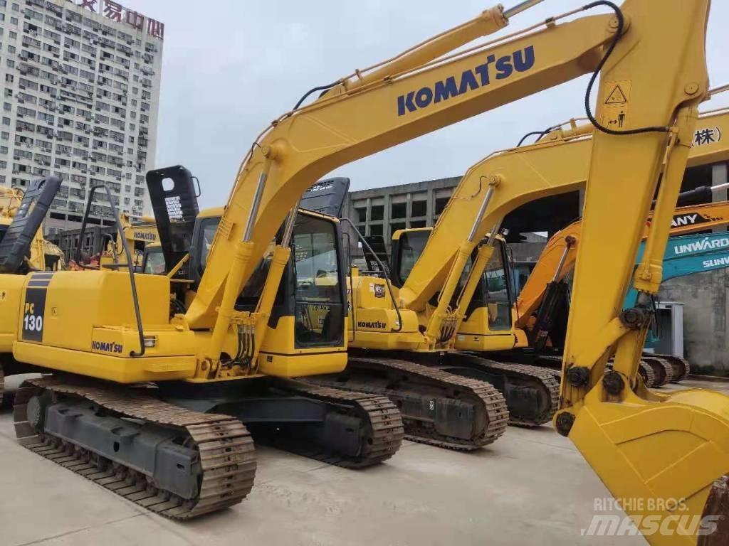 Komatsu PC130 대형 굴삭기 29톤 이상