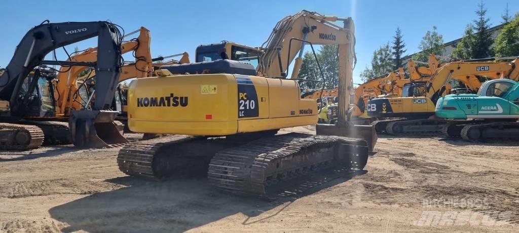 Komatsu PC 210-8 대형 굴삭기 29톤 이상