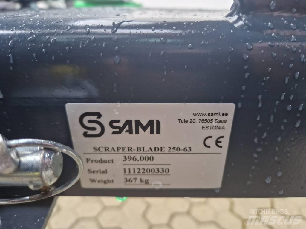 Sami Vikplog 240 제설 블레이드 및 제설기