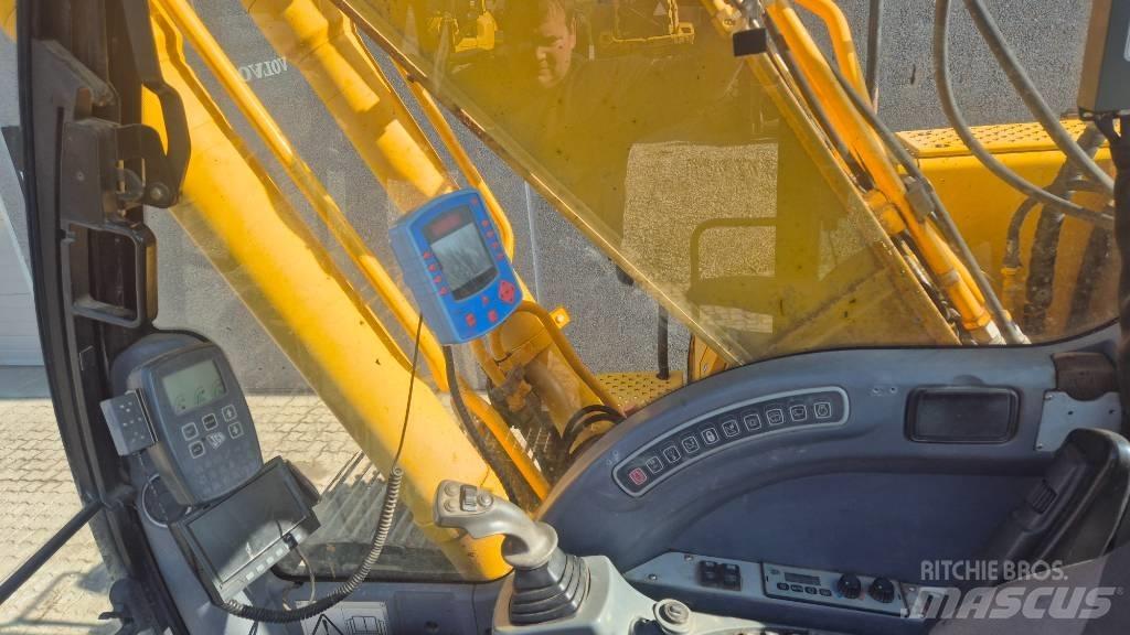 JCB JS 220 LC 대형 굴삭기 29톤 이상