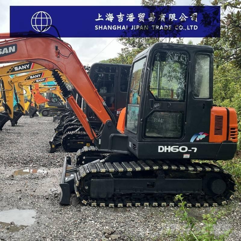 Doosan DH 60-7 소형 굴삭기 7톤 미만