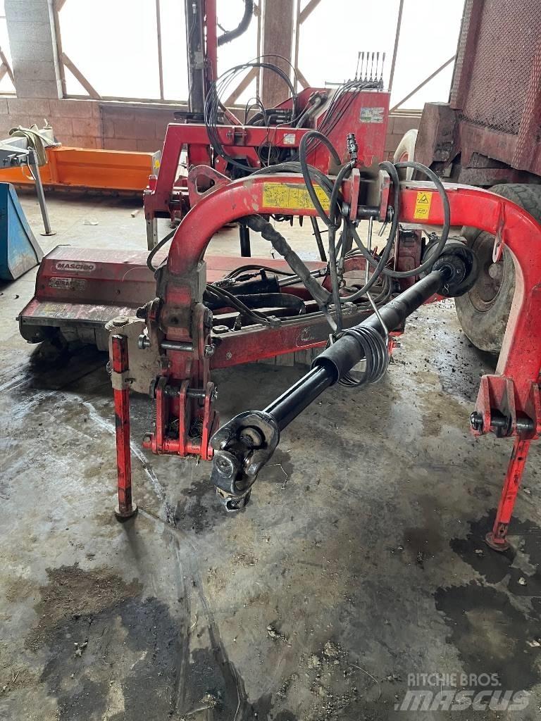 Maschio Giraffa 185 제초기
