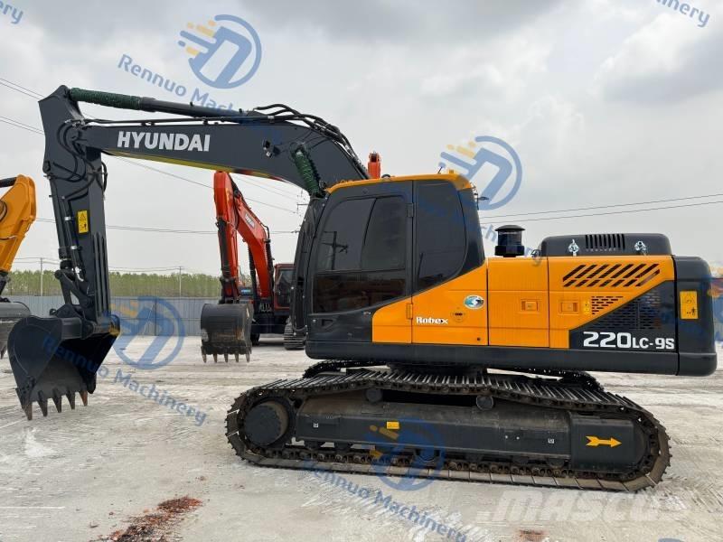 Hyundai R220LC-9S 대형 굴삭기 29톤 이상