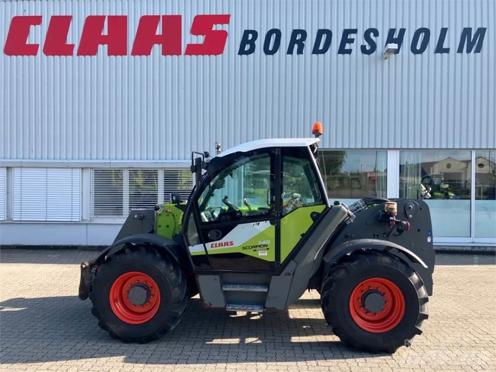 Liebherr T46-7S 텔러 핸들러