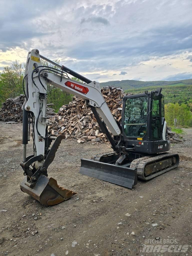 Bobcat E60 소형 굴삭기 7톤 미만