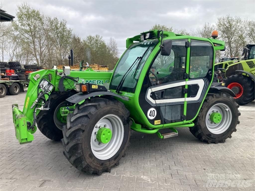 Merlo TF 33.7 텔러 핸들러