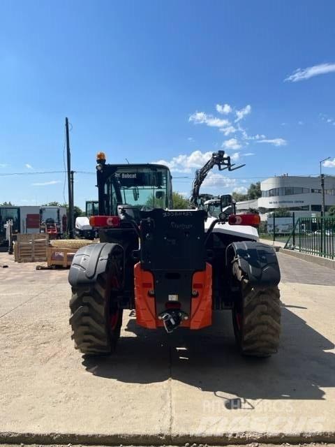 Bobcat TL38.70HF 텔러 핸들러