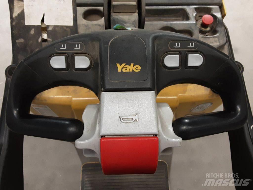 Yale MP20X 로우 리프터(승강대 포함)