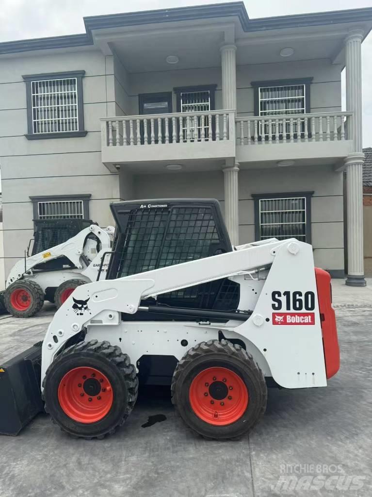 Bobcat S 160  스키드로더