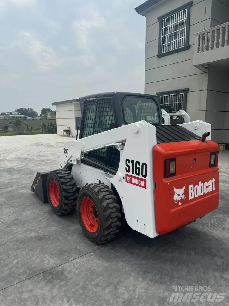 Bobcat S 160  스키드로더