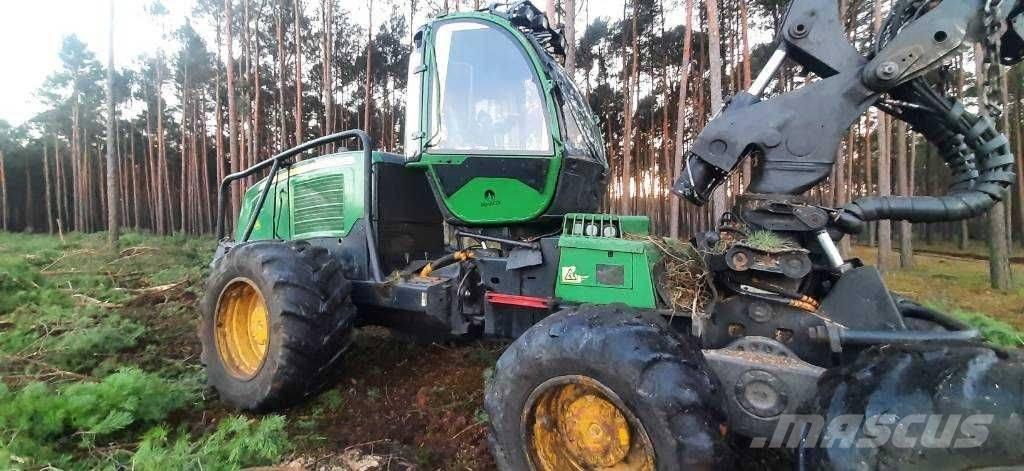 John Deere 1270 E 원목 하베스터