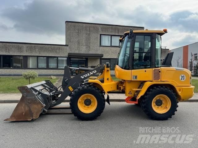 Volvo L 35 G  휠로우더