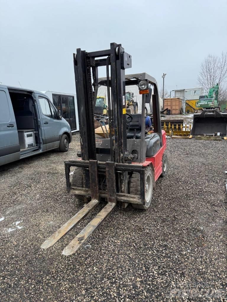 Manitou CG 30 P LPG 지게차