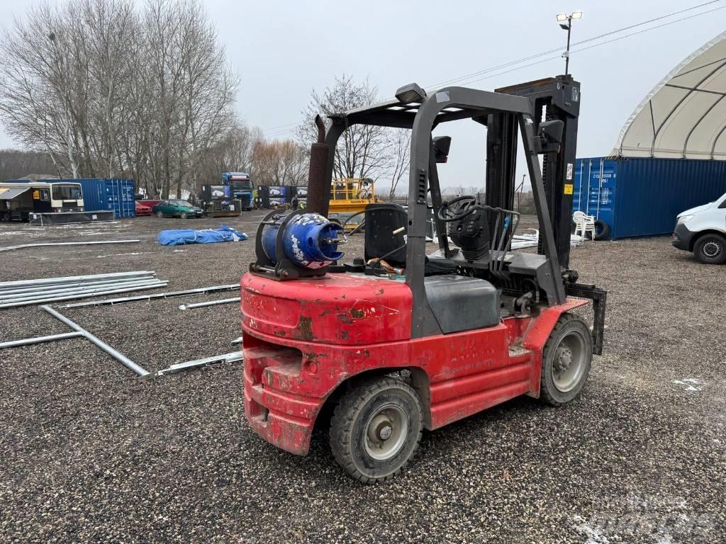 Manitou CG 30 P LPG 지게차
