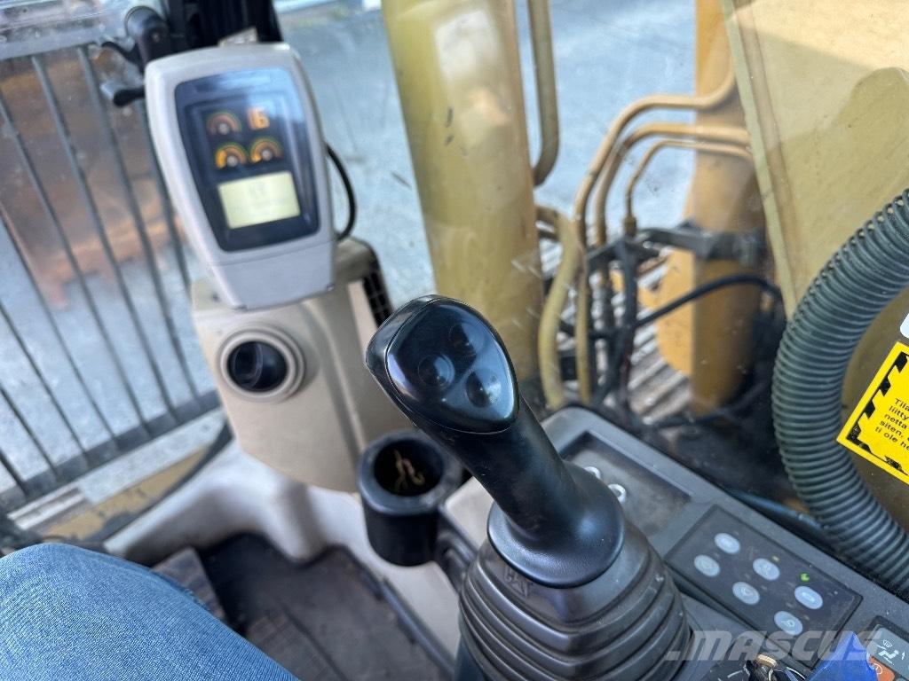 CAT 312 C 대형 굴삭기 29톤 이상