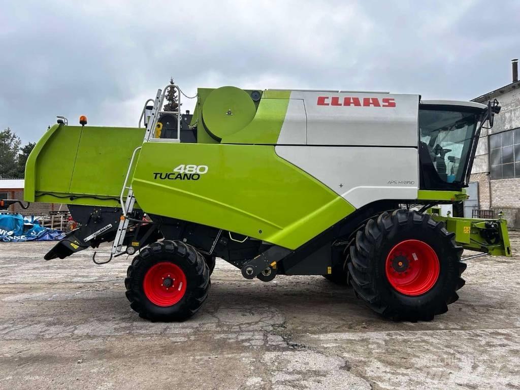 CLAAS Tucano 480 콤바인 수확기