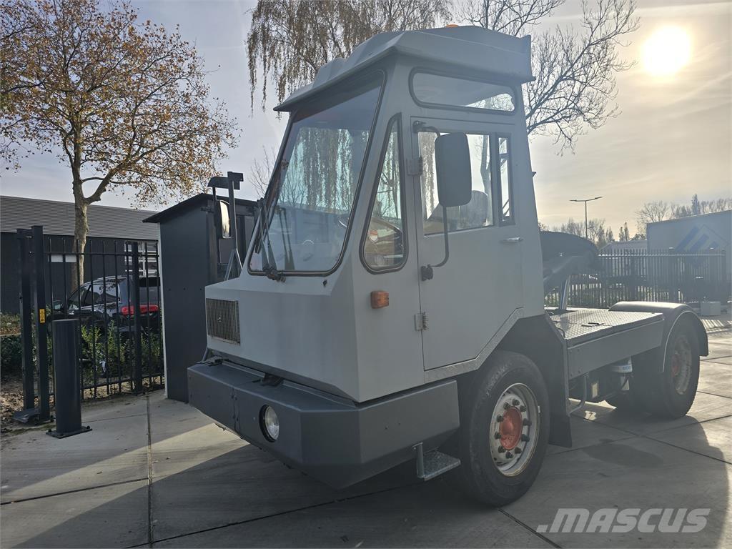  [div] DAF TT2100DH 터미널 트랙터